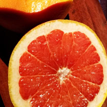 Organic Ruby Red Grapefruit Peel (Citrus x paradisi) essential oil